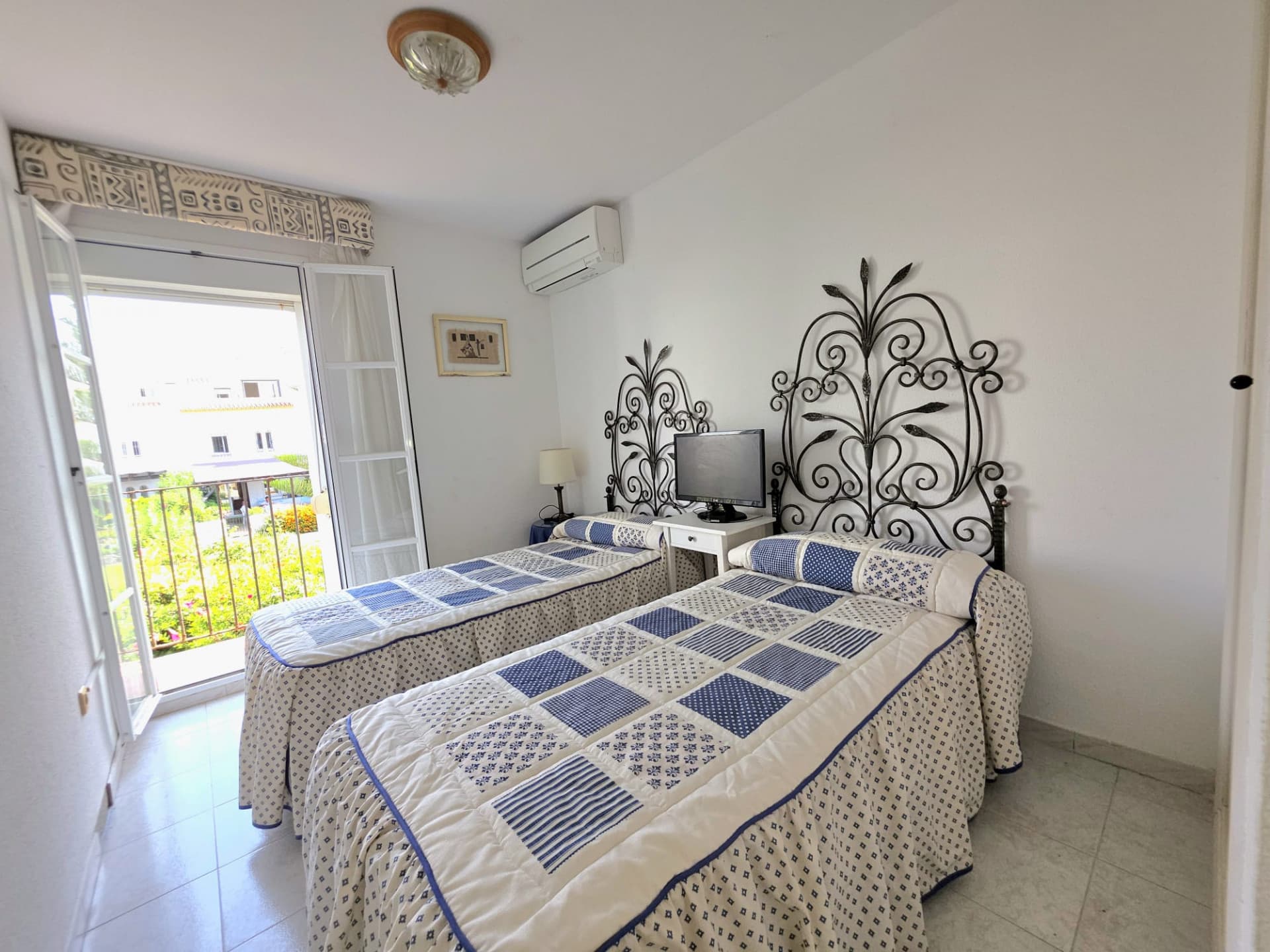 Magnificent Beachfront Semi-Detached Townhouse