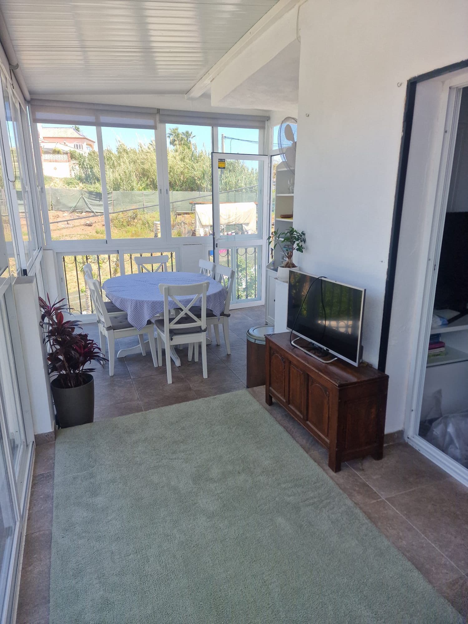 Cosy Furnished Townhouse in Las Lomas