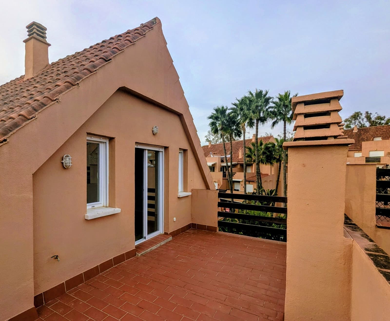 Spacious 3-Bedroom Duplex with Huge Private Rooftop Terrace