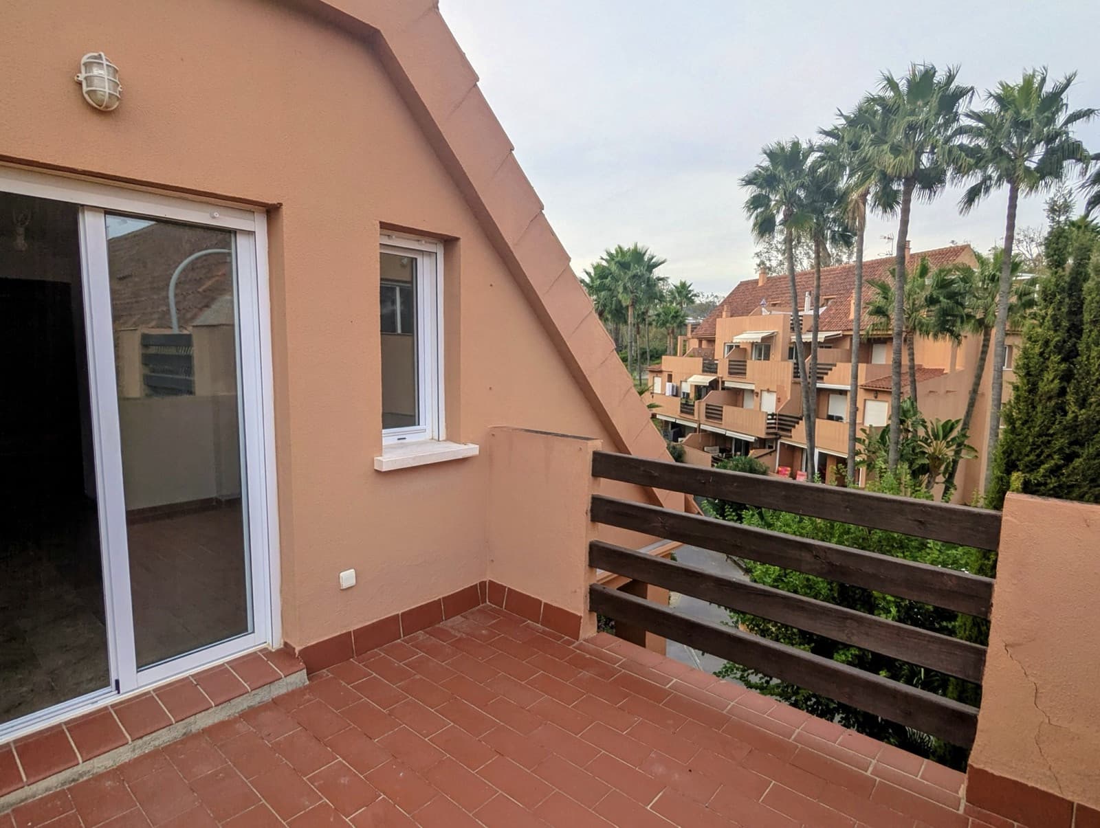 Spacious 3-Bedroom Duplex with Huge Private Rooftop Terrace
