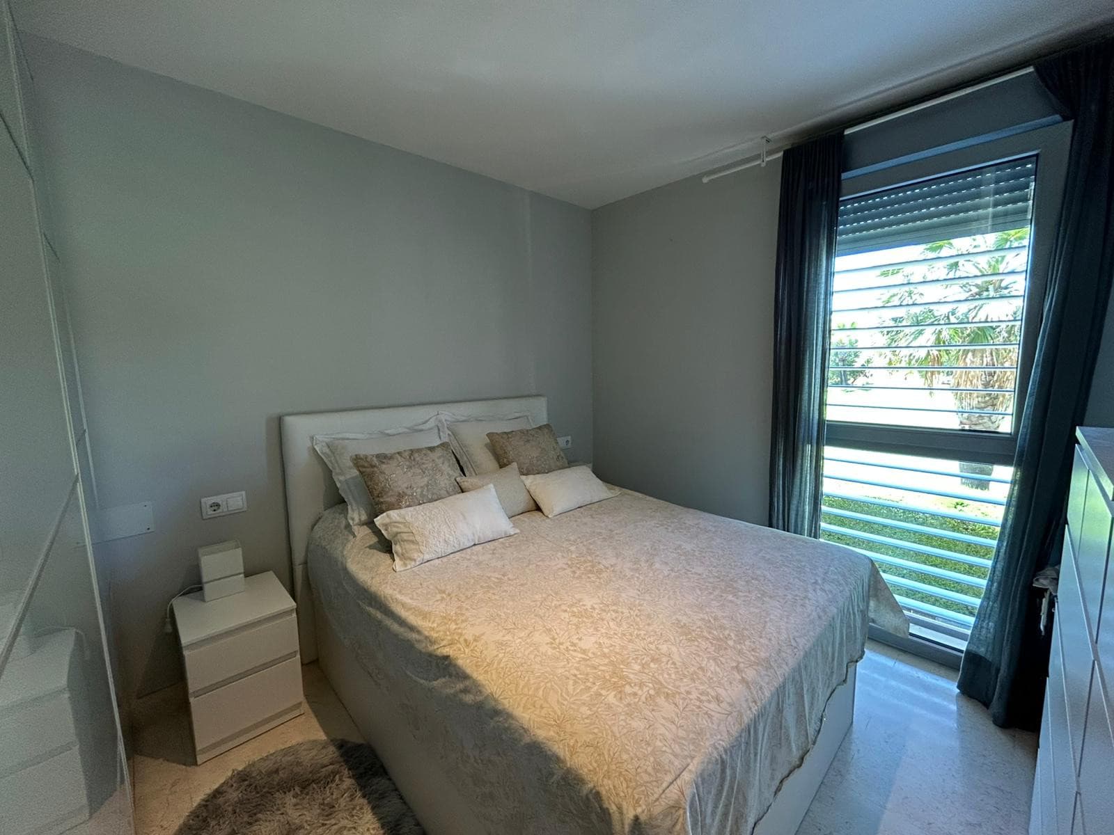 Espectacular Piso de 3 Dormitorios con Terraza de 30 m², Suelo Radiante y Domótica