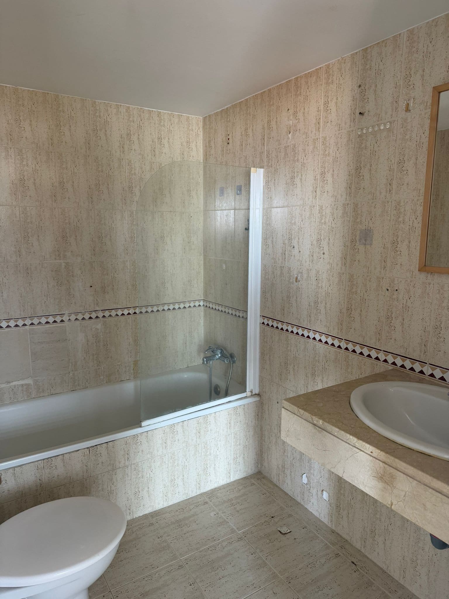 Bright Studio Apartment in the Heart of Sabinillas