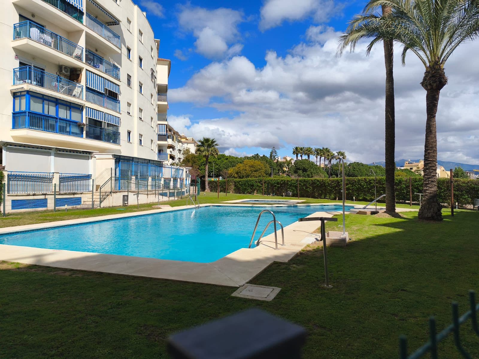 Charming 2-Bedroom Ground-Floor Apartment with a Terrace & Private Garage