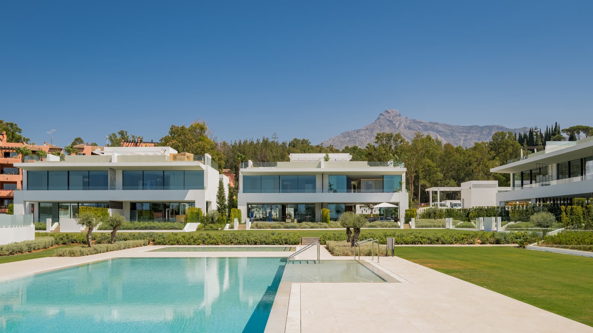 VILAS 12 MARBELLA GOLDEN MILE - VILLA 9