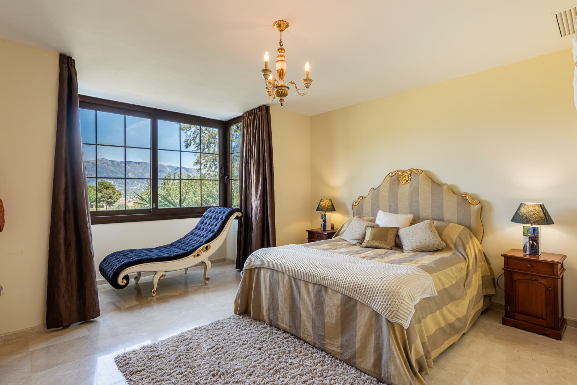 4-Bedroom Front Line Golf Villa in La Cala Golf Resort