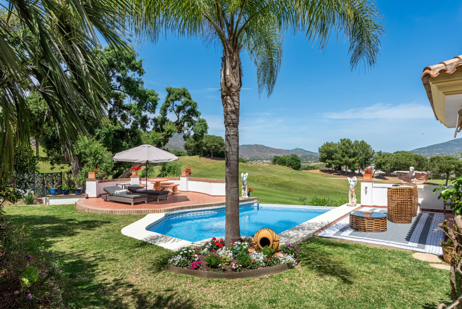 4-Bedroom Front Line Golf Villa in La Cala Golf Resort