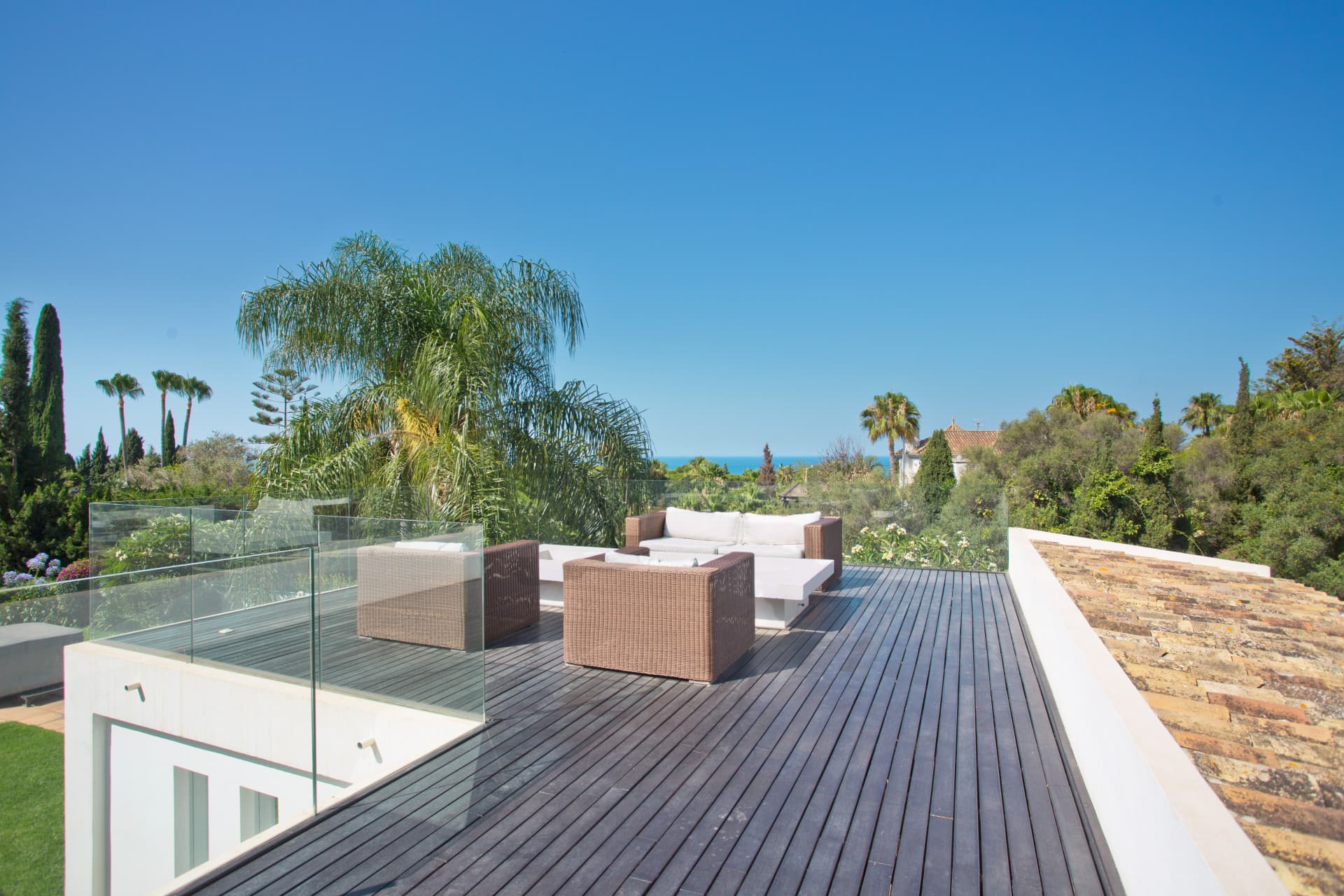 Rent-To-Buy Villa in Hacienda Las Chapas, Marbella East