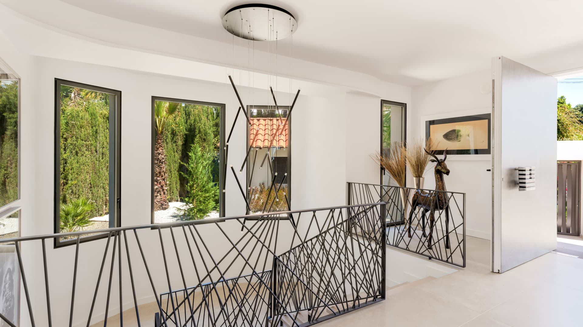 Luxury Five-Bedroom Villa with Panoramic Sea Views in Rocio de Nagüeles, Marbella Golden Mile