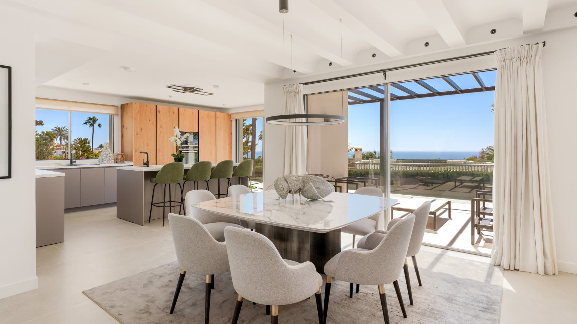 Luxury Five-Bedroom Villa with Panoramic Sea Views in Rocio de Nagüeles, Marbella Golden Mile