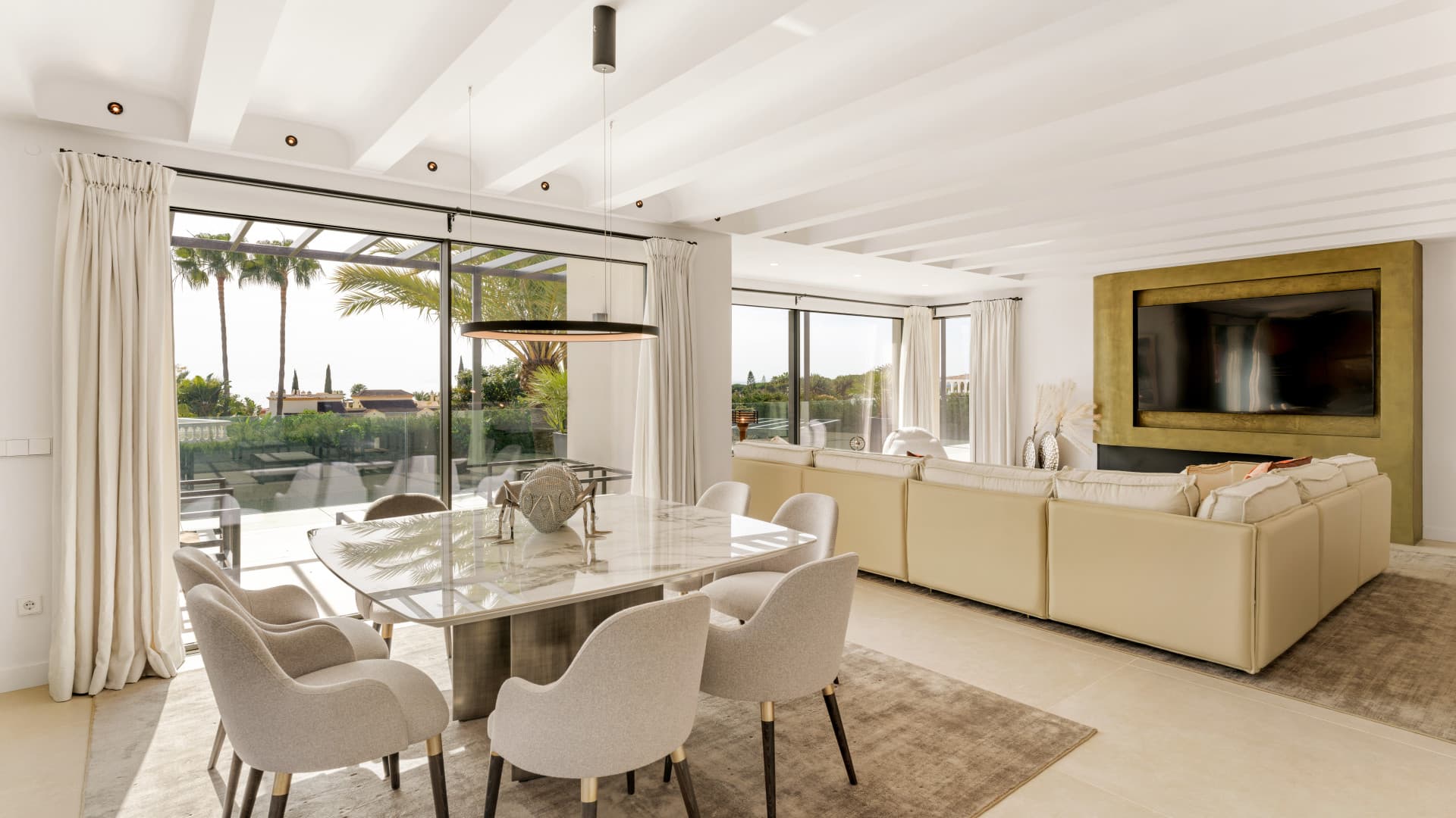 Luxury Five-Bedroom Villa with Panoramic Sea Views in Rocio de Nagüeles, Marbella Golden Mile