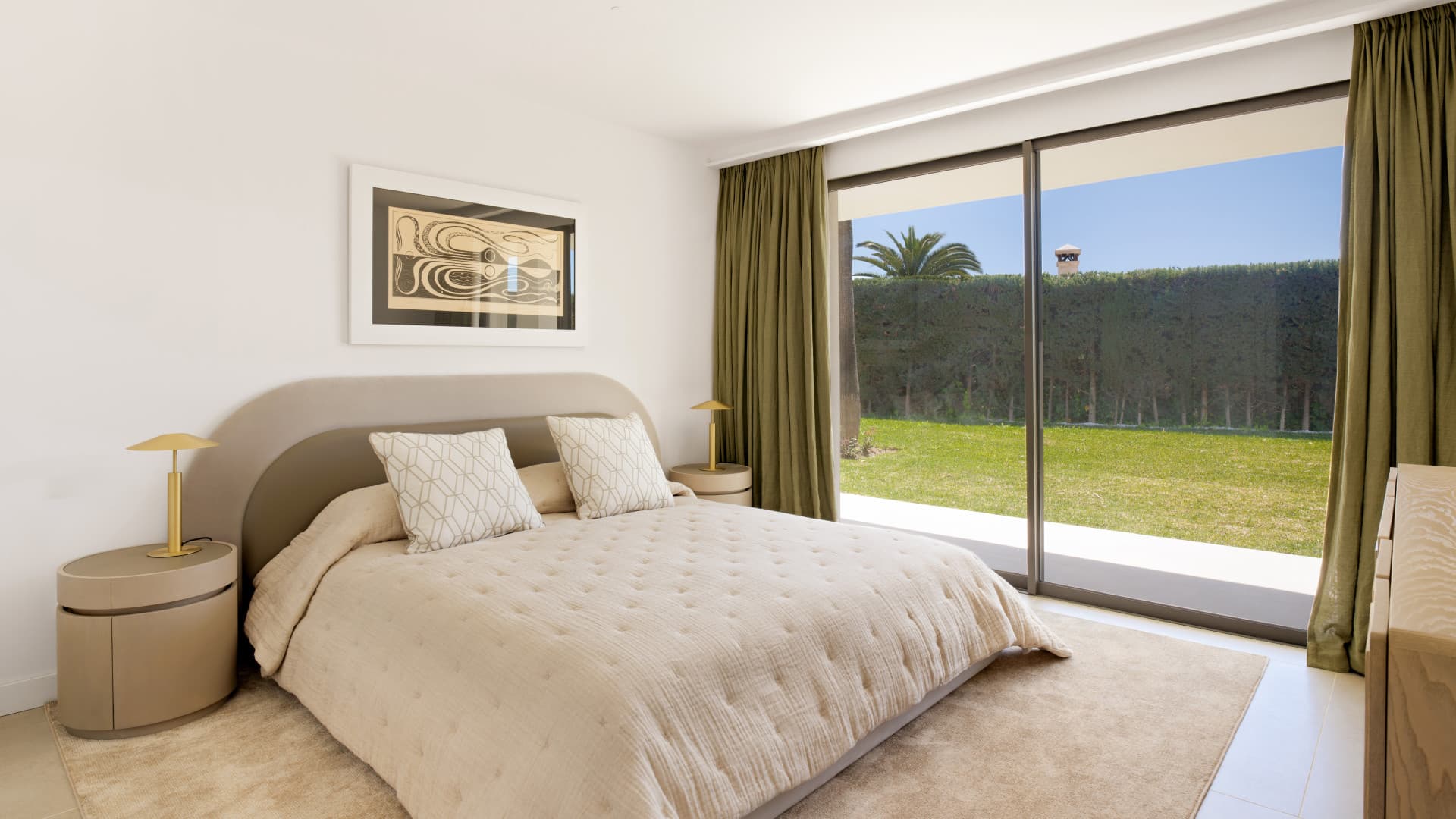 Luxury Five-Bedroom Villa with Panoramic Sea Views in Rocio de Nagüeles, Marbella Golden Mile