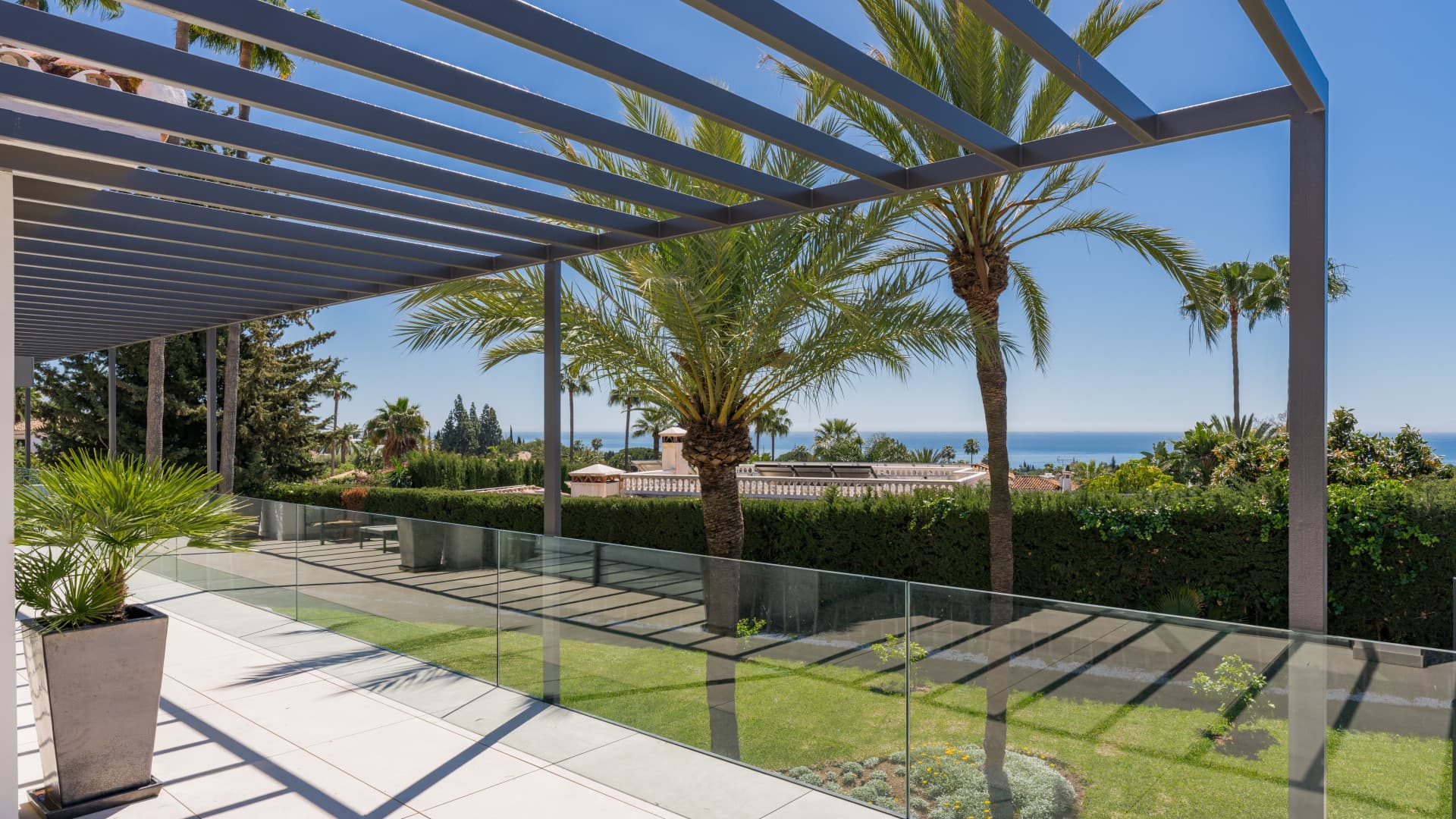 Luxury Five-Bedroom Villa with Panoramic Sea Views in Rocio de Nagüeles, Marbella Golden Mile