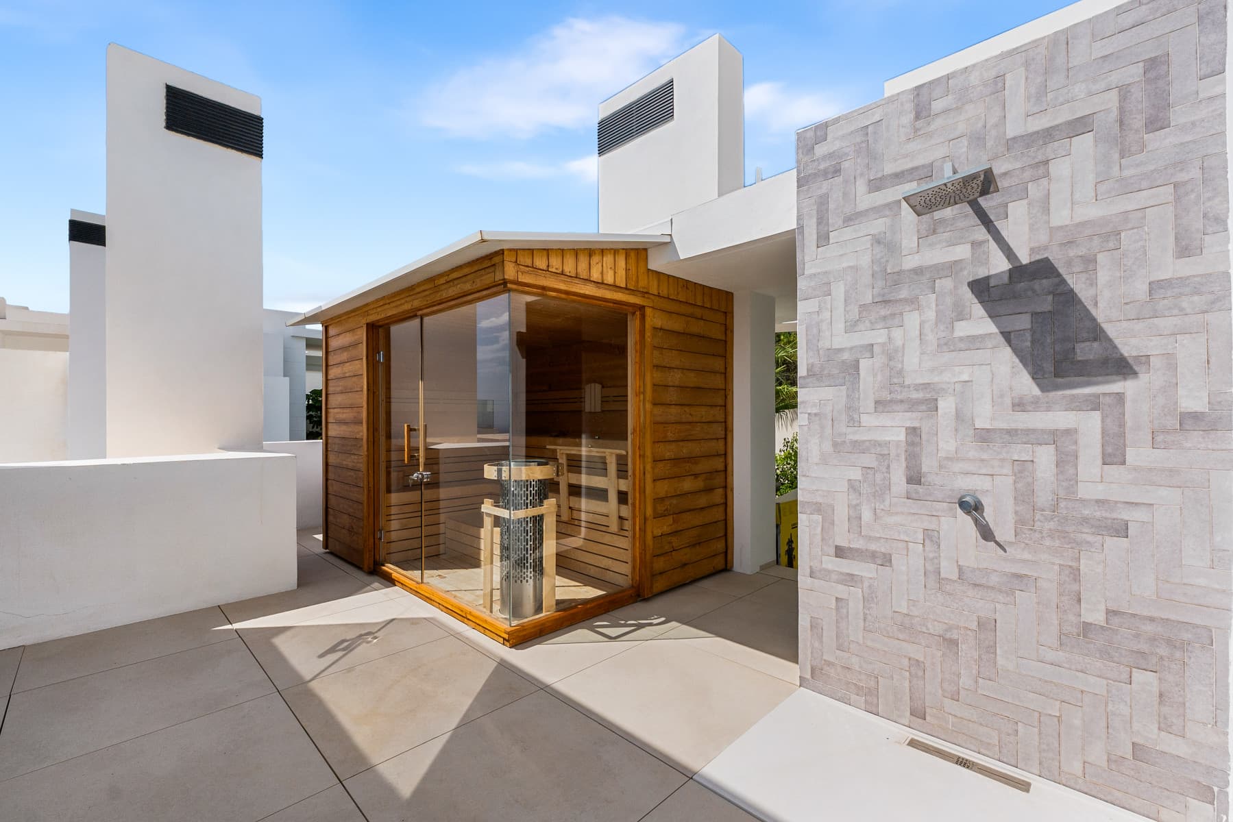 Panoramic Penthouse with Large Terrace and Sea Views for Sale in Palo Alto, Marbella