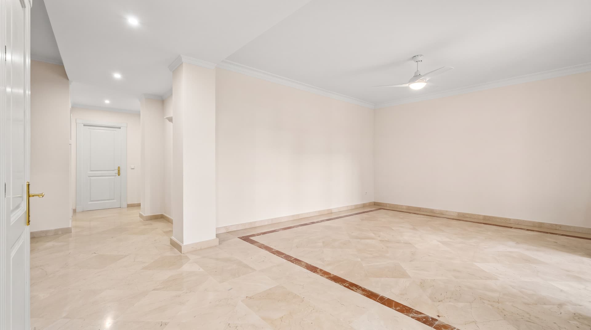 Elegant Villa For Sale in Nueva Andalucia, Marbella
