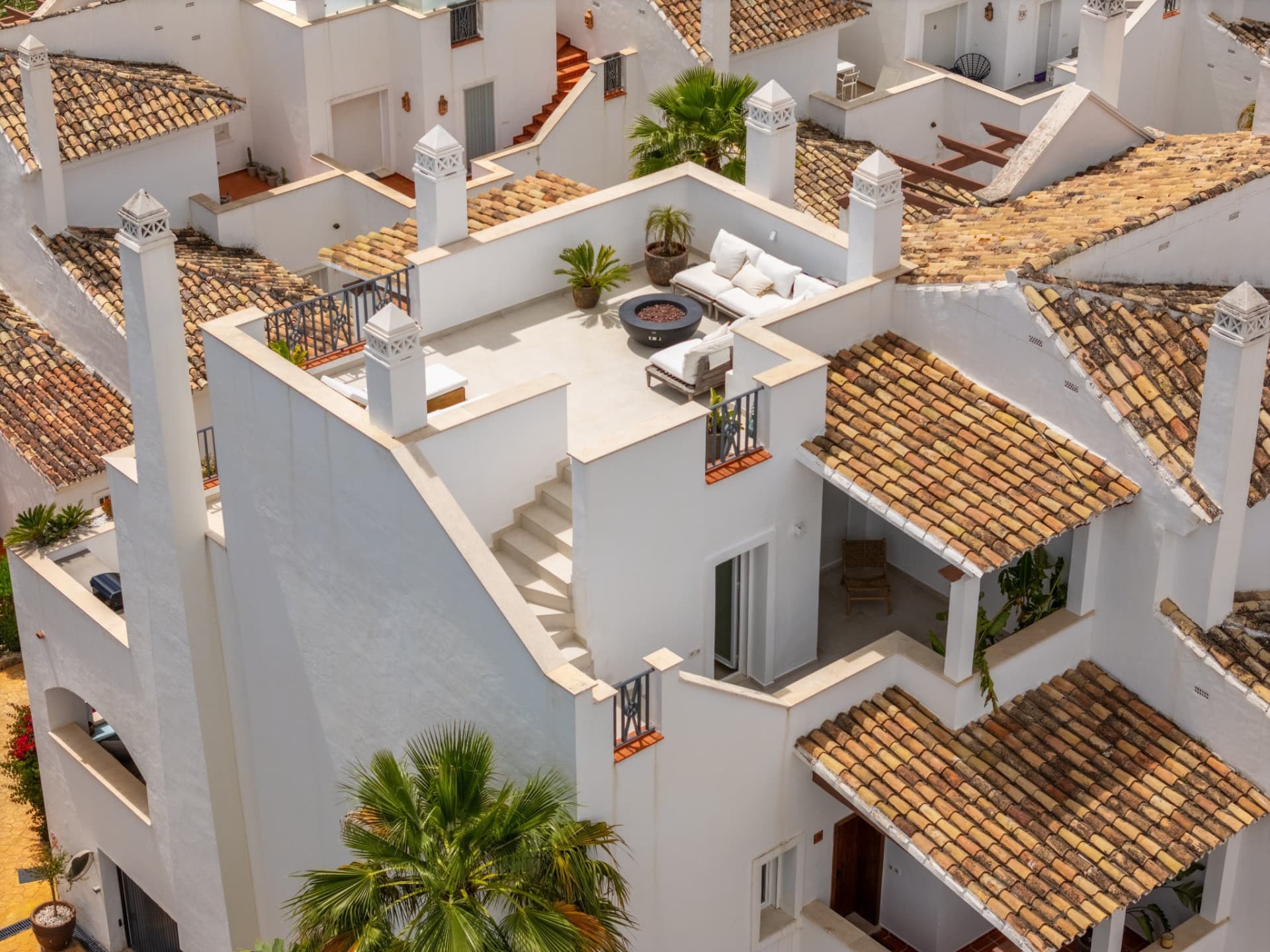 ALOHA ROYAL Nueva Andalucía · Marbella