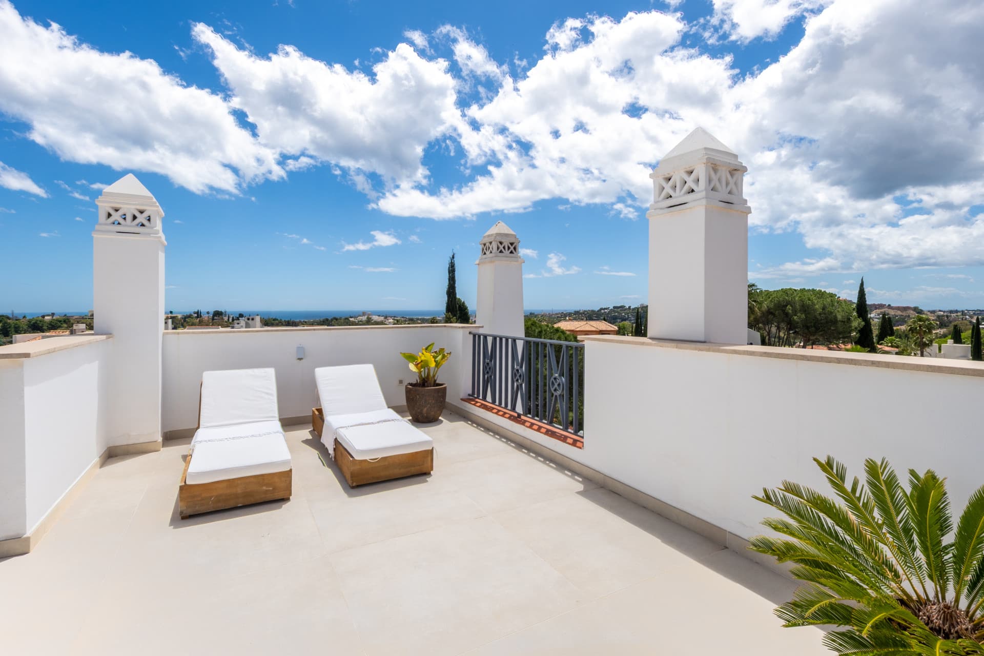 ALOHA ROYAL Nueva Andalucía · Marbella