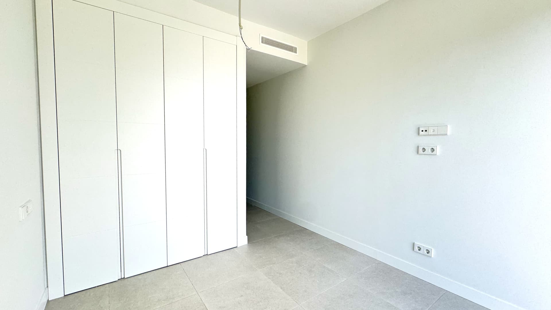 3-bedroom apartment with open golf views for €510,000 in La Cala de Mijas