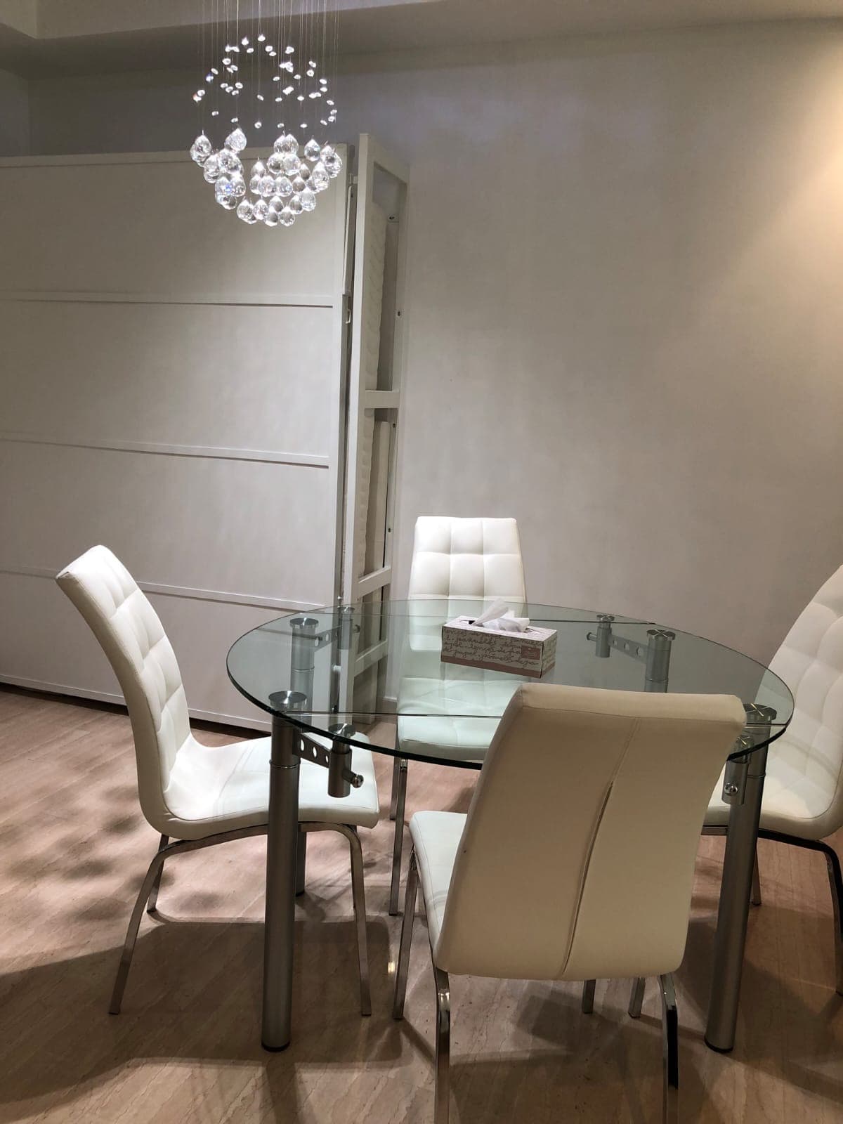 Medina de Banús – Exclusive Ground-Floor Apartment with Private Garden