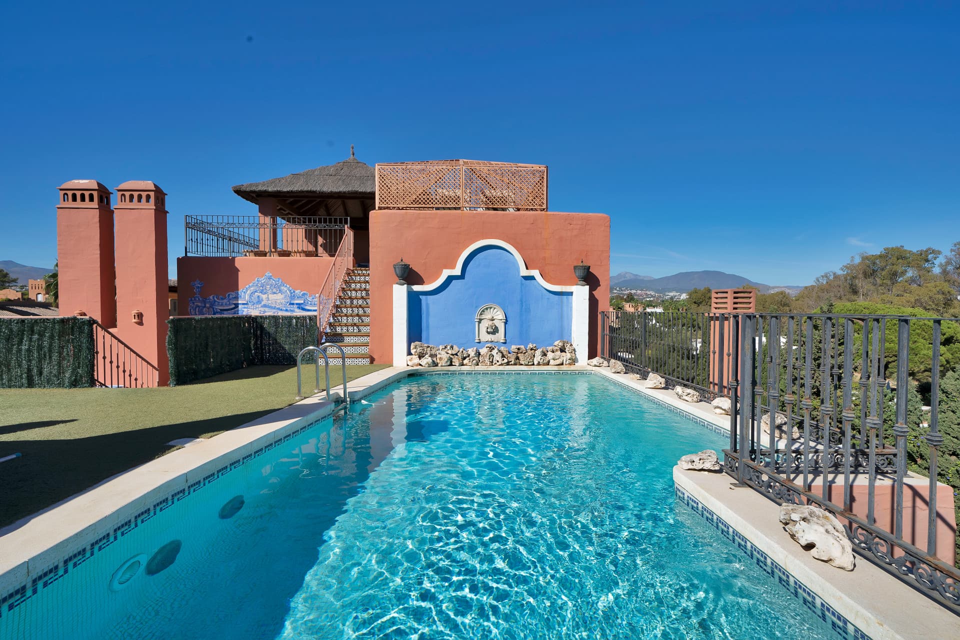 Unique Luxury Triplex Penthouse in Alhambra del Golf IV – Guadalmina Baja