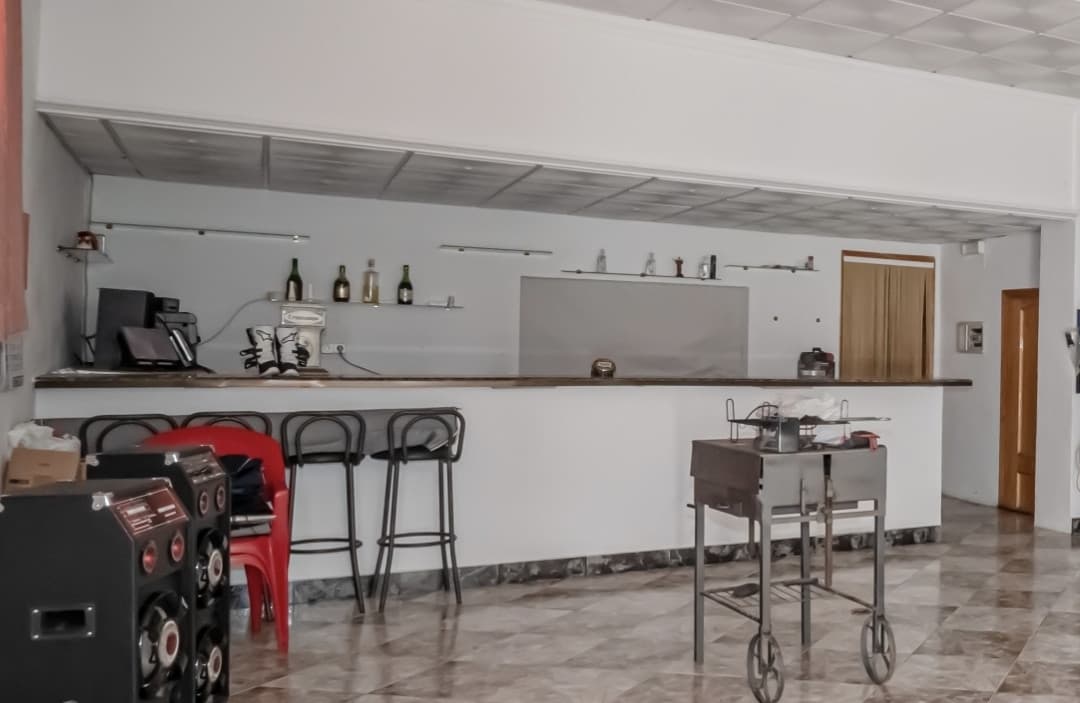 SEMI-BASEMENT IN ALOZAINA