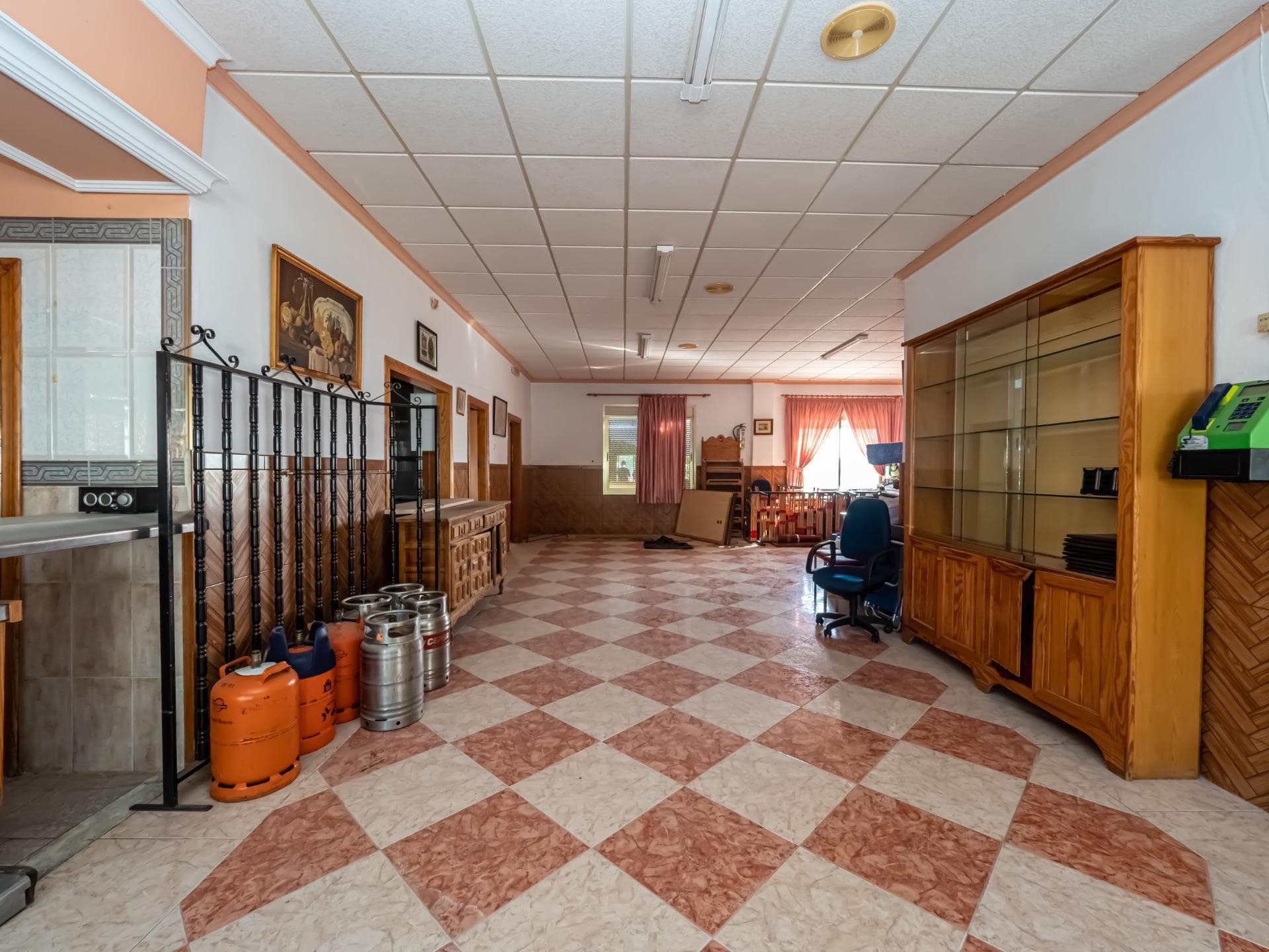 Commercial Premises in Alozaina, Málaga