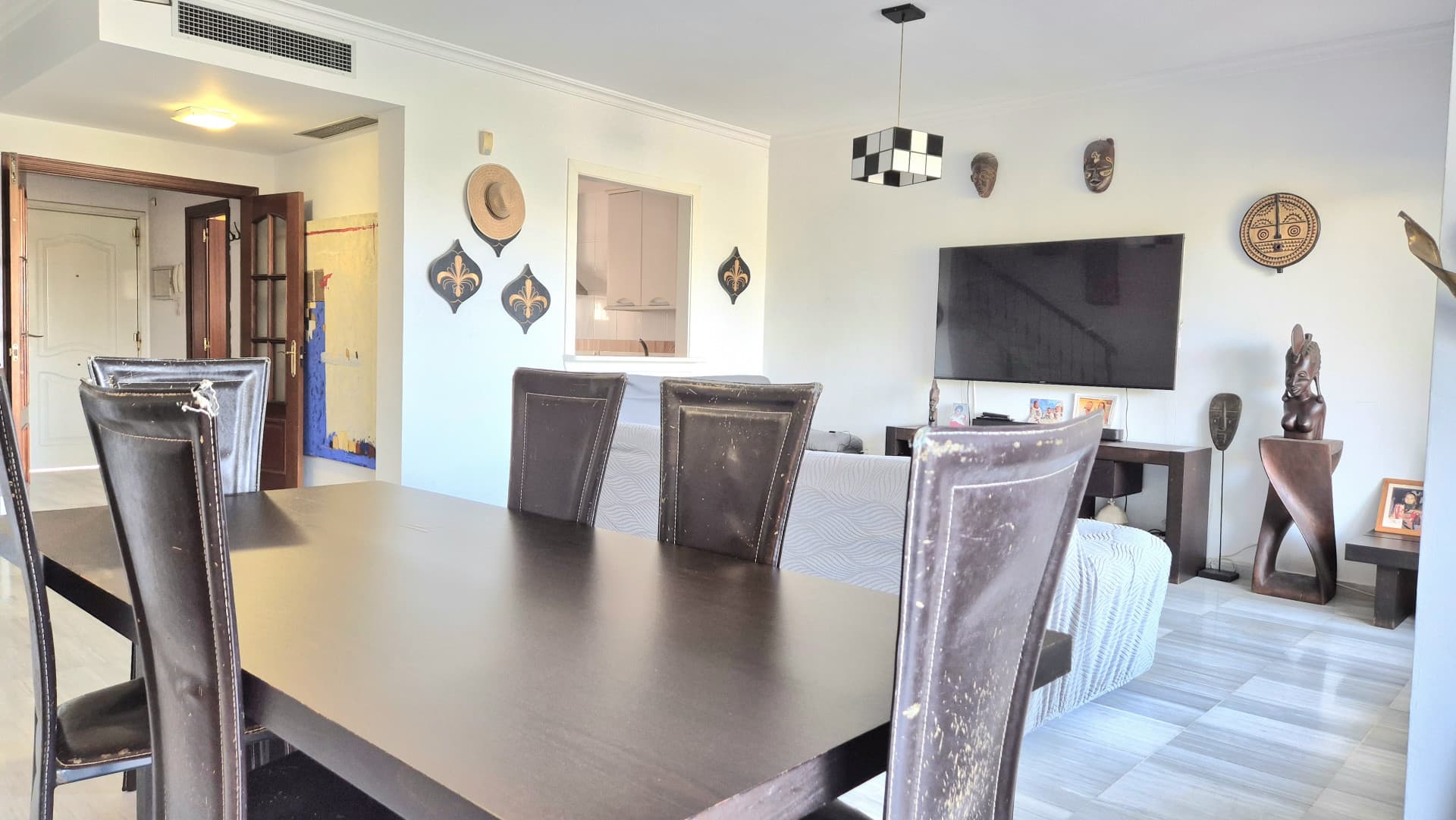 Townhouse with Panoramic Views and Solarium in Alhaurín Golf