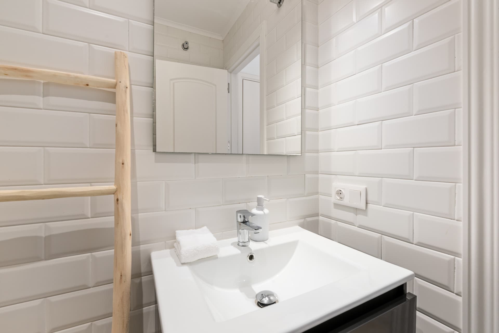 Elegante apartamento de dos dormitorios en Manilva