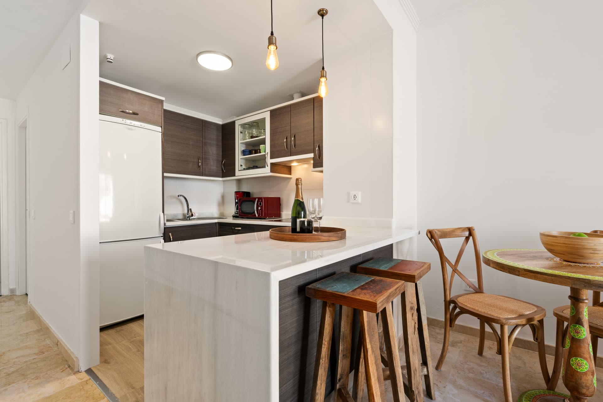Elegante apartamento de dos dormitorios en Manilva