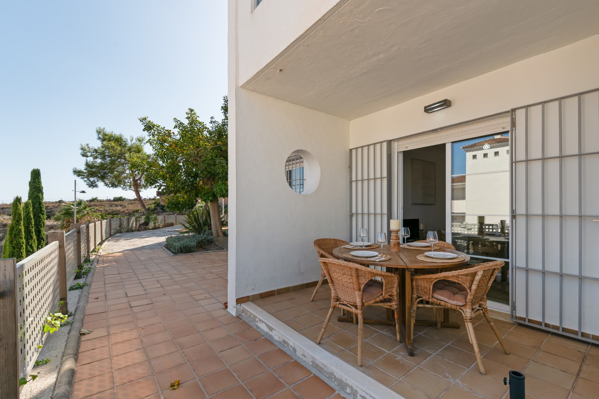 Elegante apartamento de dos dormitorios en Manilva