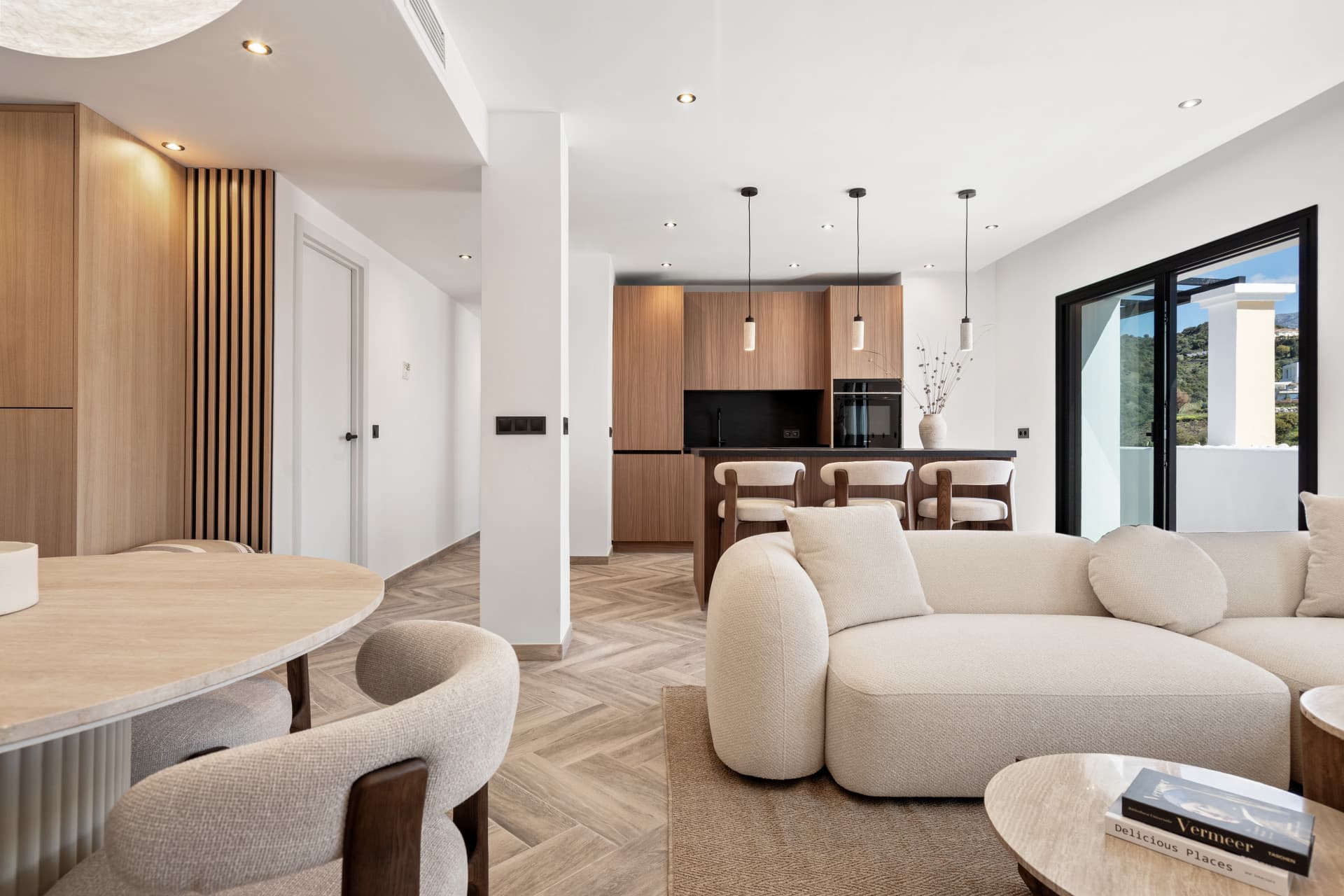 fully renovated penthouse in Los Arcos de La Quinta