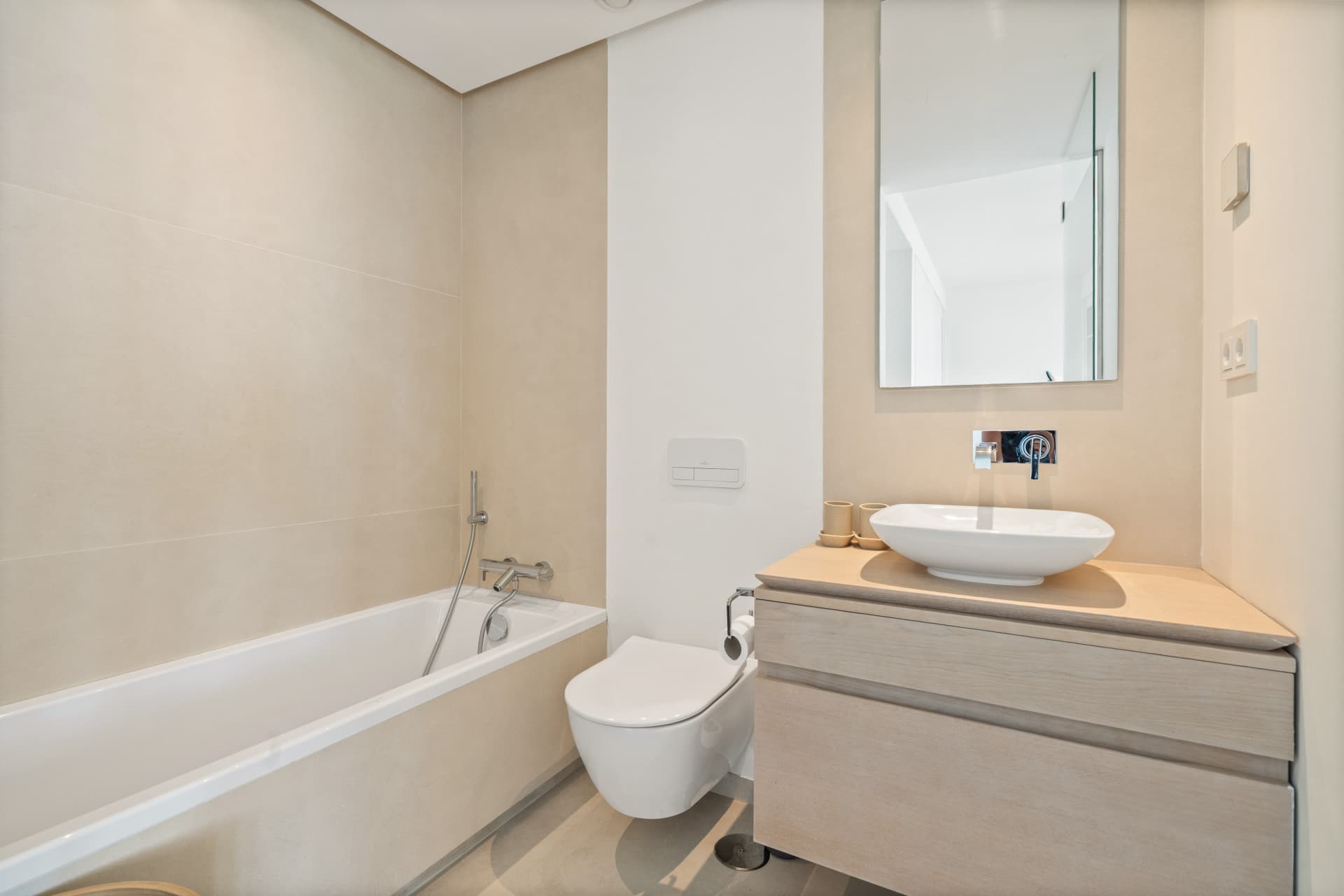 Exclusive Whole-Floor Residence with Private Pool | 9 Lions Residences, Nueva Andalucía