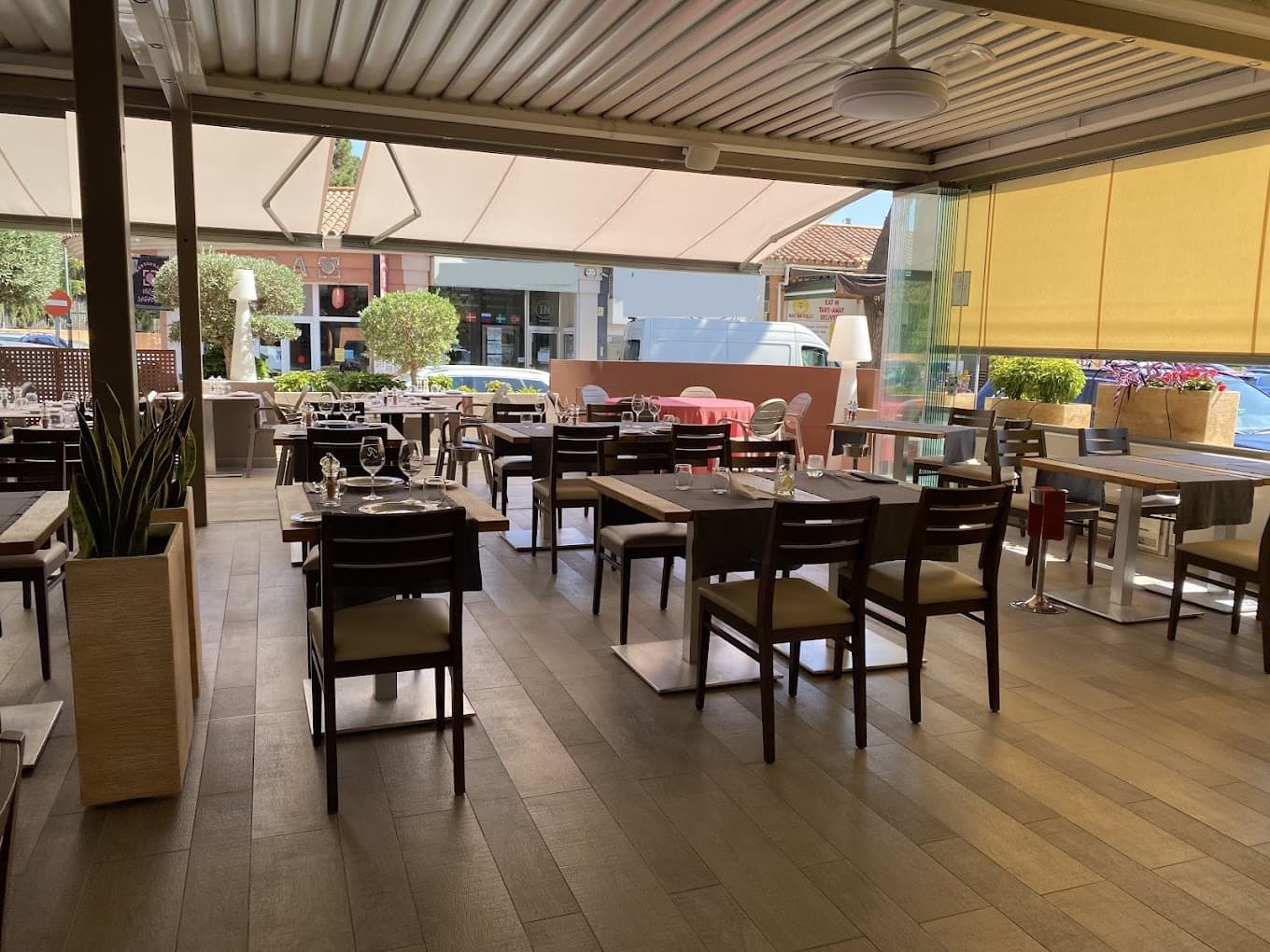 Exceptional Restaurant Opportunity – Prime Elviria Location