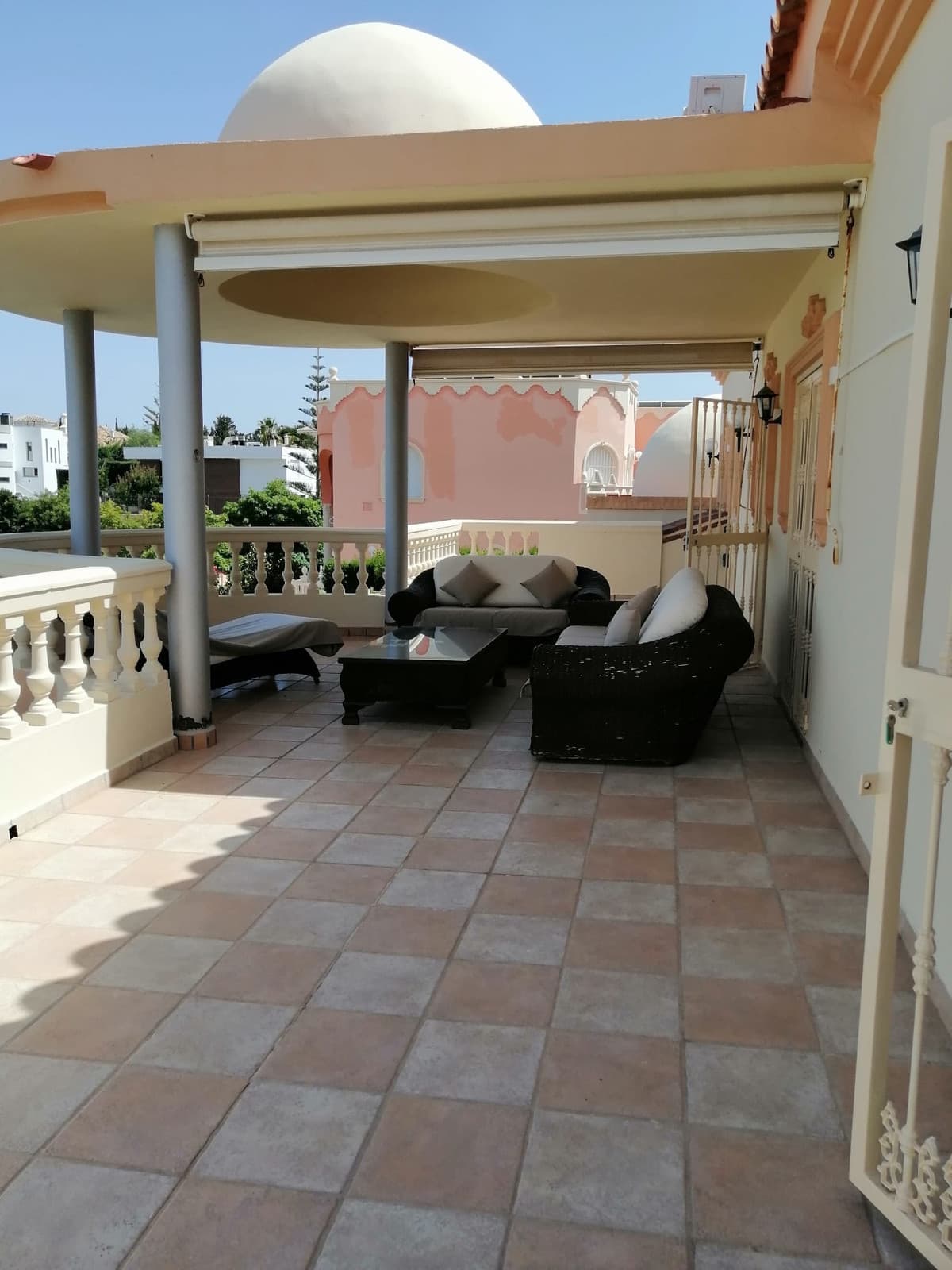 Fantastic luxury villa located in BENALMADENA (TORREQUEBRADA), in one of the most exclusive enclaves in the area, with g