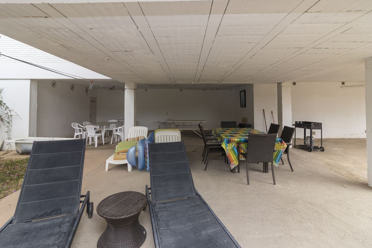 Detached villa on a plot of 1500 square meters, the house has 120 useful meters and has a private garden with a beautifu