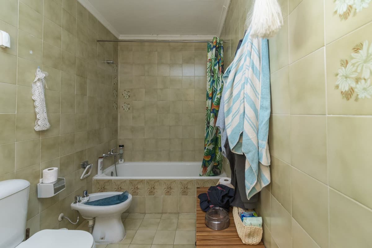 Detached villa on a plot of 1500 square meters, the house has 120 useful meters and has a private garden with a beautifu