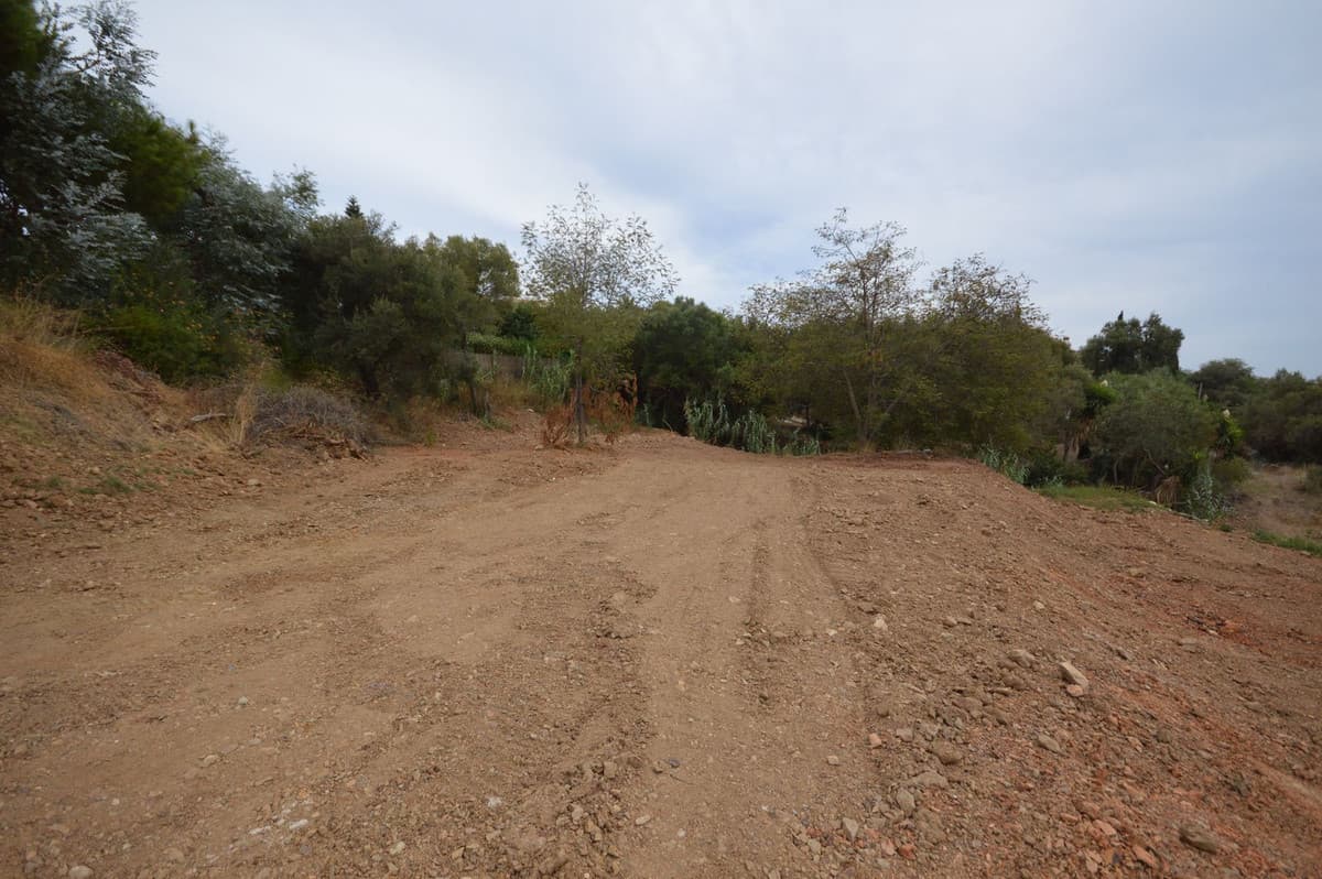 Plot next to the Santa María golf course, for a modern villa