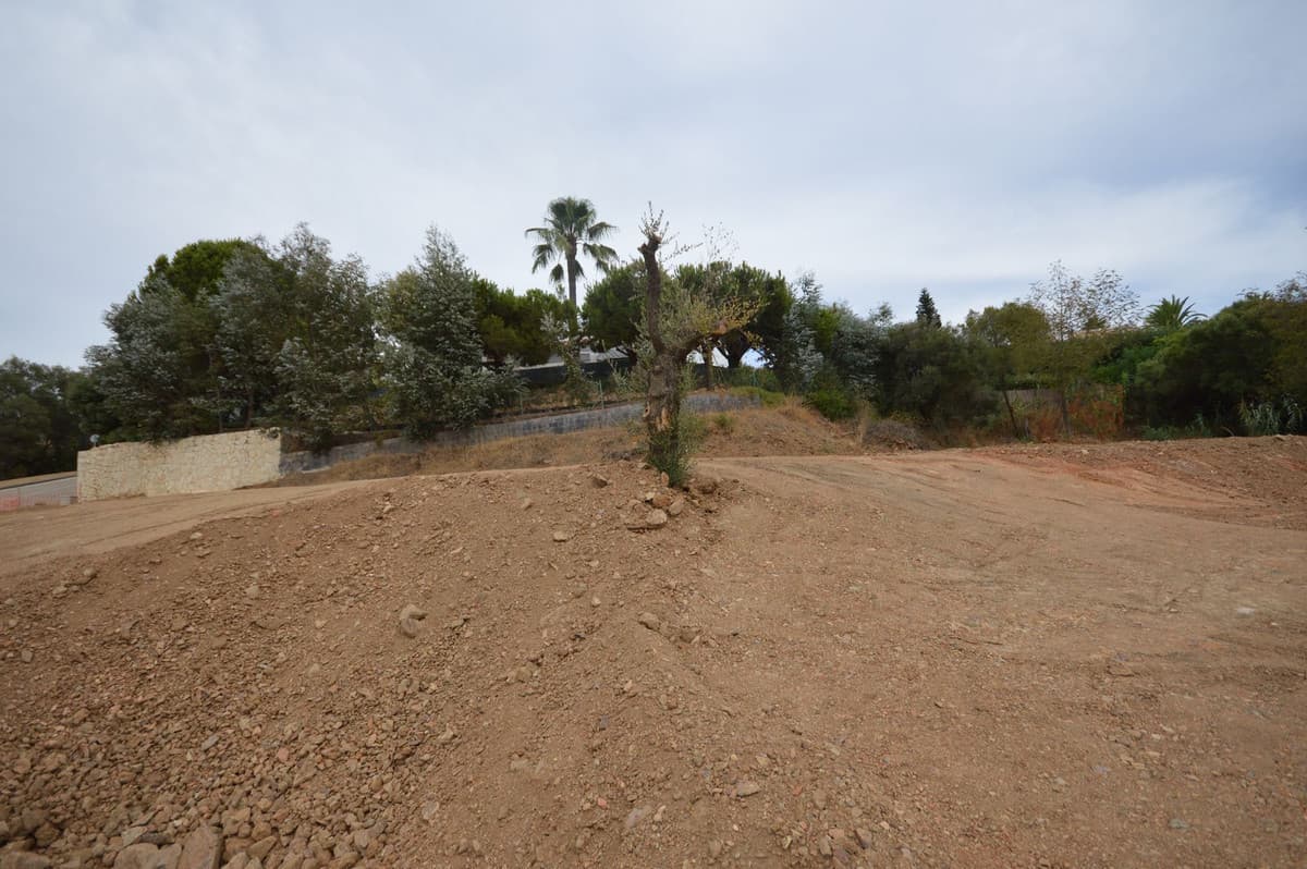 Plot next to the Santa María golf course, for a modern villa
