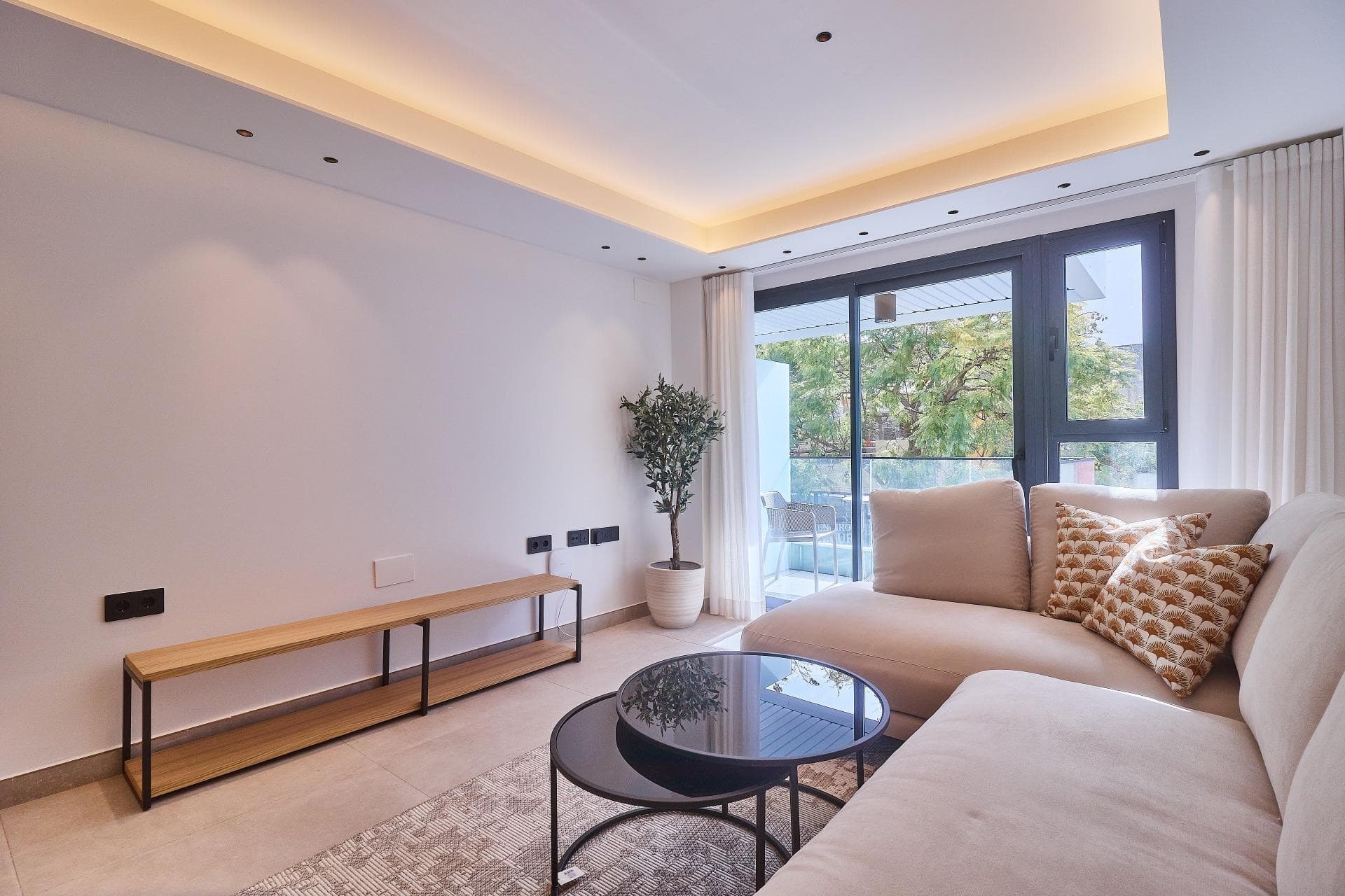 UNIQUE LOCATION IN THE HEART OF FUENGIROLA
