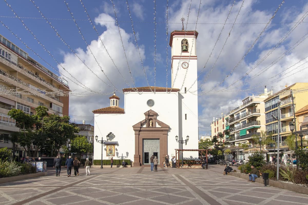 UNIQUE LOCATION IN THE HEART OF FUENGIROLA