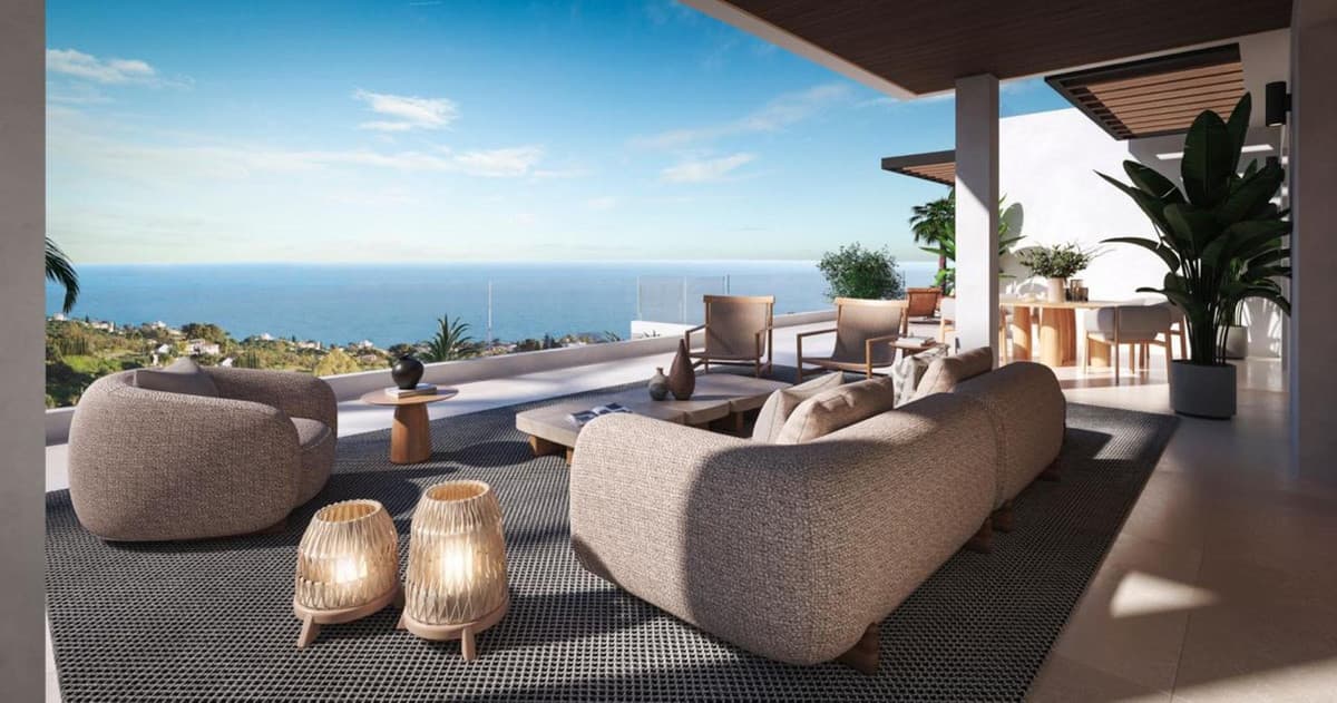 Exclusive Plot with Project and License in Benalmádena – 1,441 m² for the Villa of Your Dreams Price: €700,000 (Plot + P