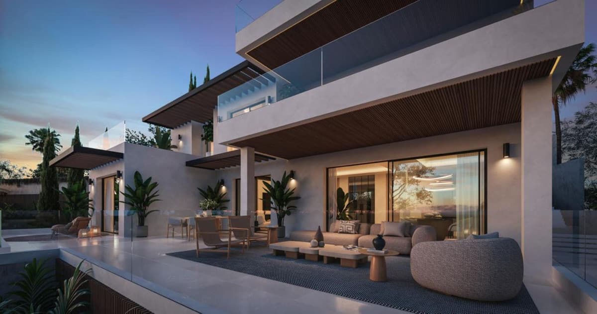 Exclusive Plot with Project and License in Benalmádena – 1,441 m² for the Villa of Your Dreams Price: €700,000 (Plot + P