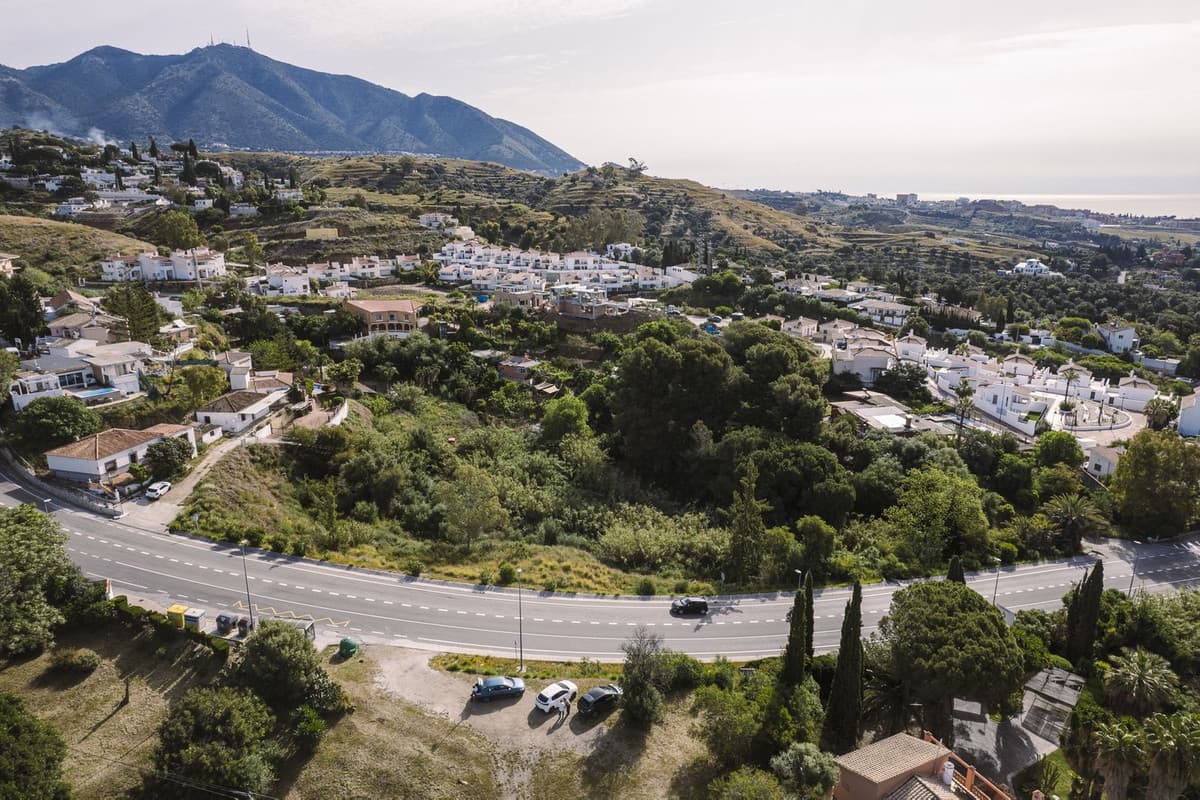 Plot for sale in Mijas