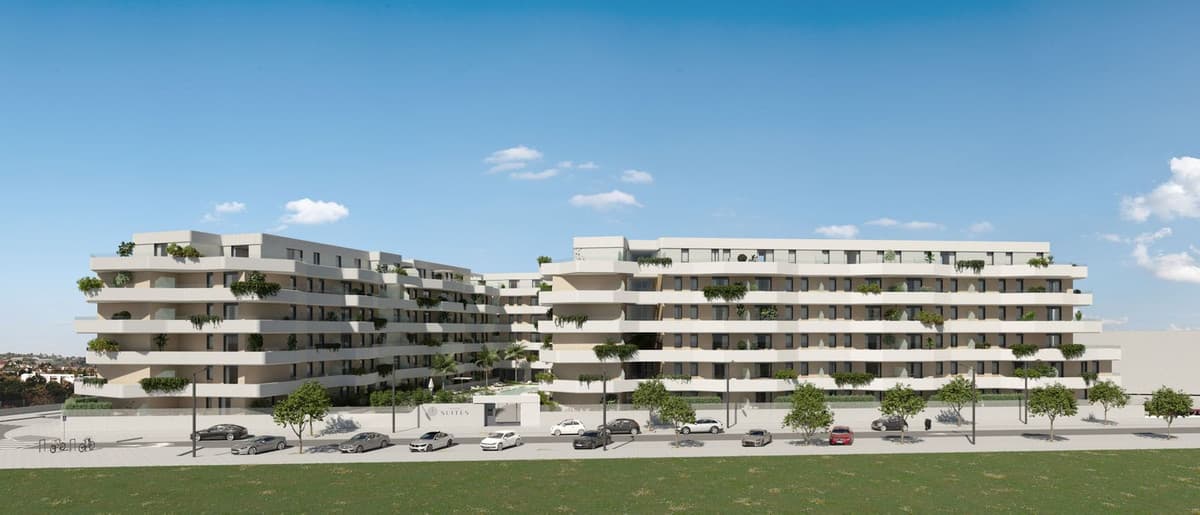 Laguna Suites is a residential complex that redefines the concept of the avant-garde, achieving an architectural balance