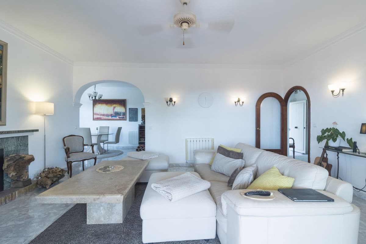 Beautiful villa for sale just minutes from Mijas Pueblo
