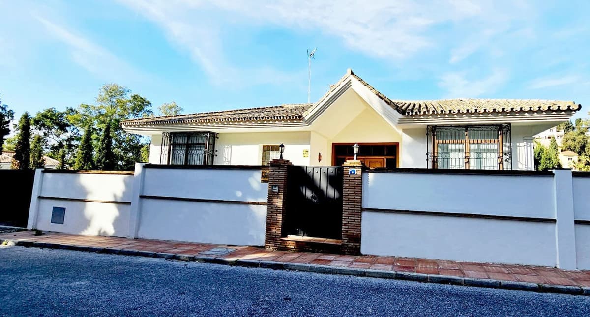 Very interesting offer: Villa in Campo Mijas