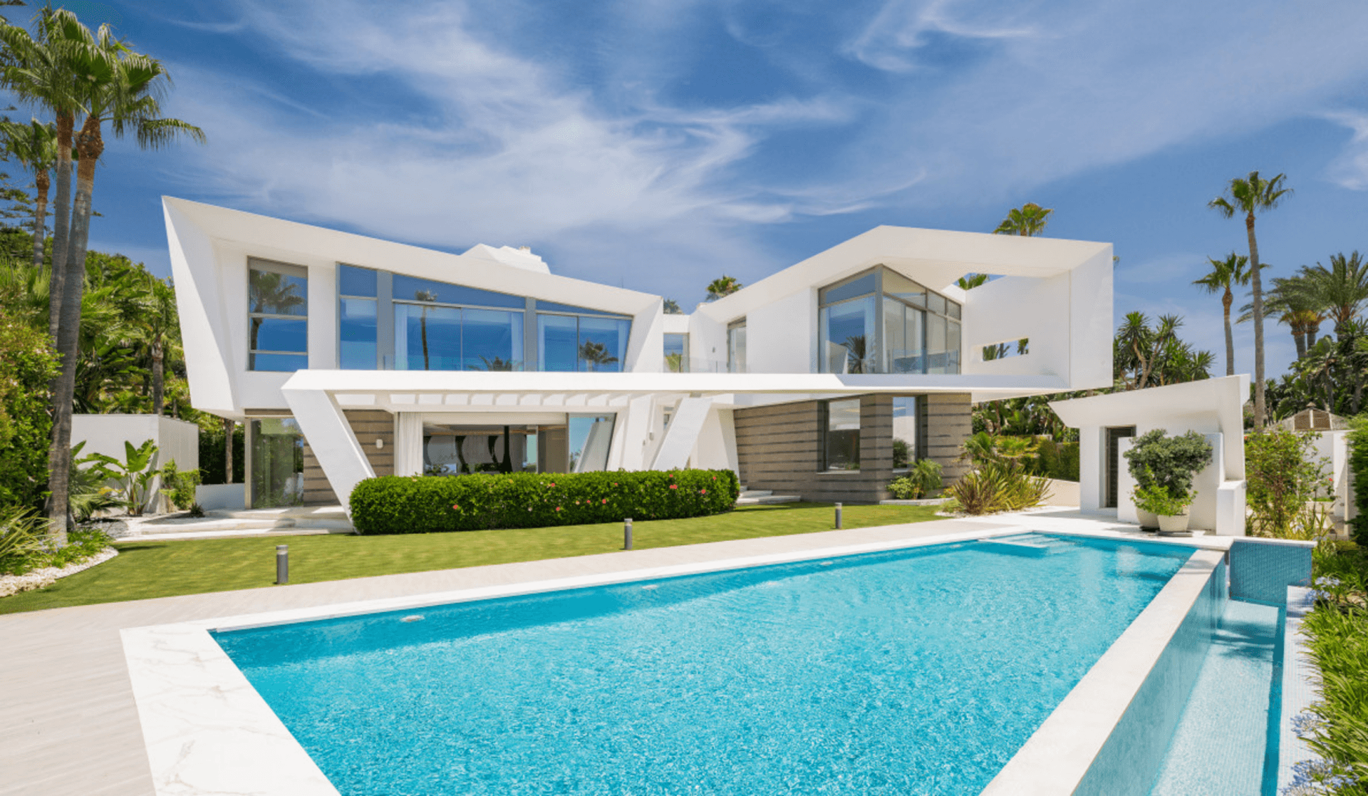 Villa Marea encarna la esencia del lujo moderno en la Costa del Sol