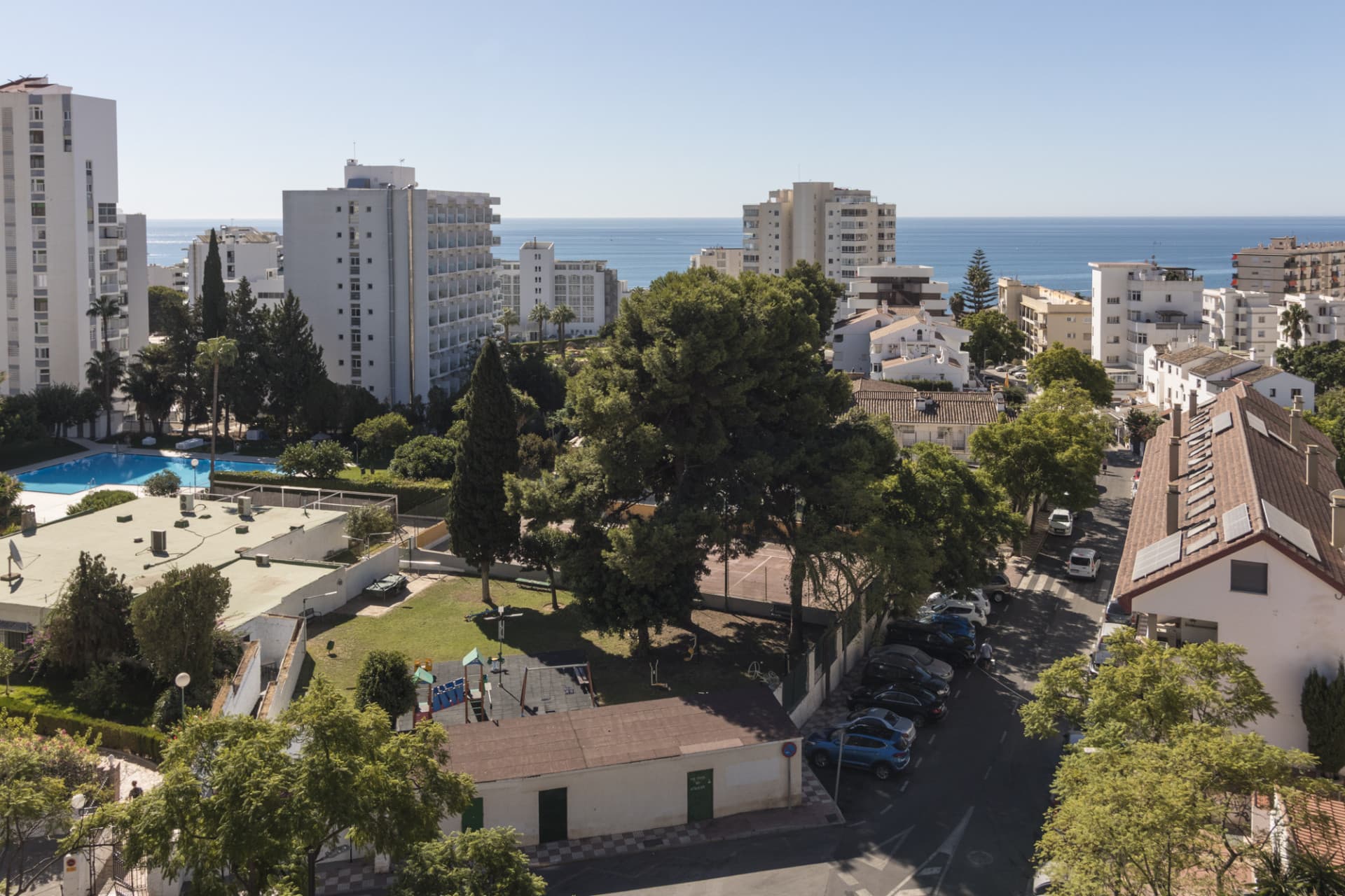 Wonderful apartment for sale, with an excellent location, sea views, surrounded by amenities, and just a few minutes' wa