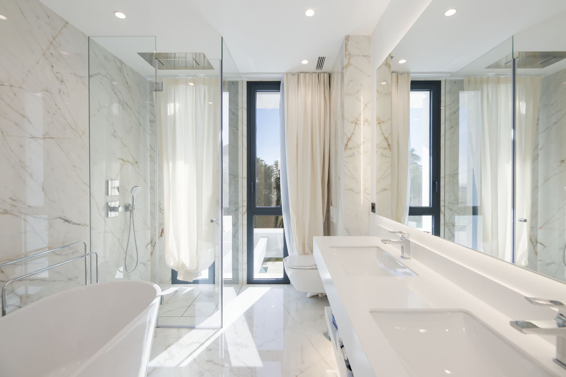 FLAMINGOS 26, CONTEMPORARY VILLA IN LOS FLAMINGOS, BENAHAVIS
