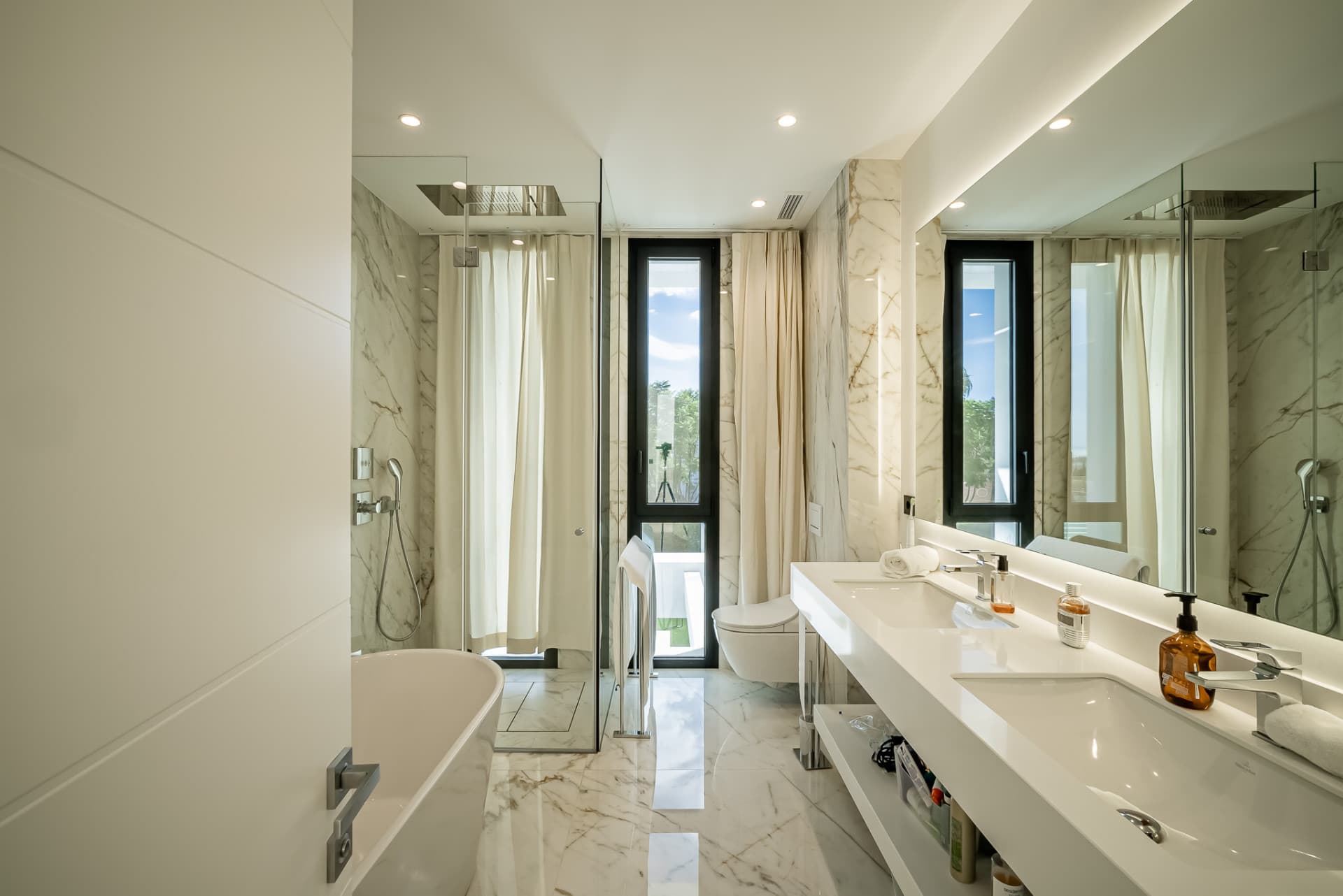 FLAMINGOS 26, CONTEMPORARY VILLA IN LOS FLAMINGOS, BENAHAVIS