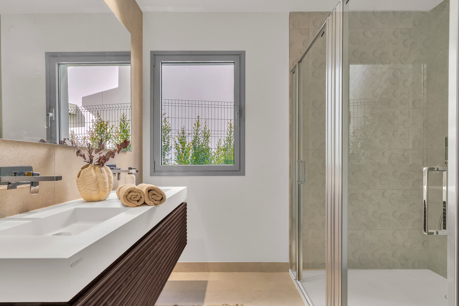 This is a rare chance to own something that offers the best of both worlds, the space, privacy, and outdoor lifestyle of